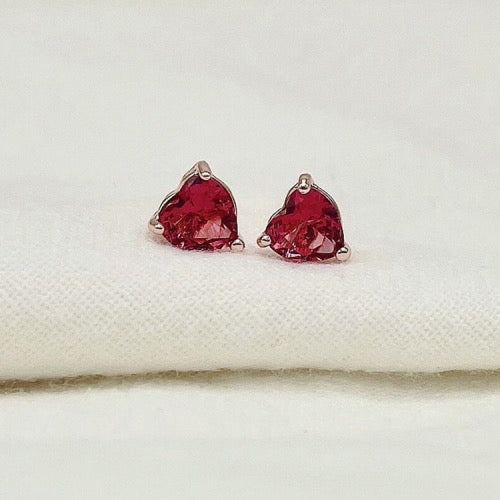 MINI HEART SILVER STUDS