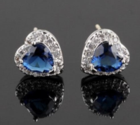 SILVER HALO HEART STUDS