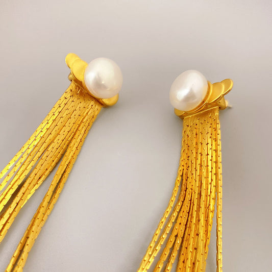 PEARL TASSEL EARRINGS